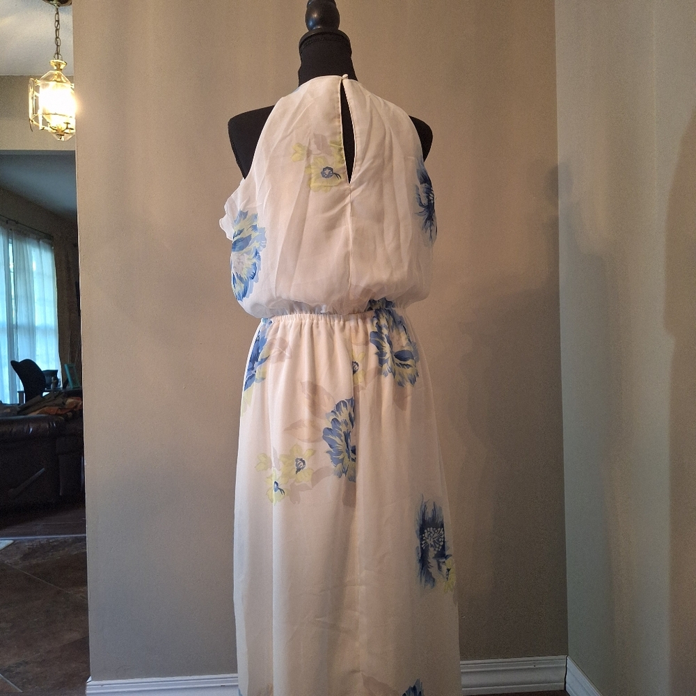 Old Navy White Dress with Blue and Green Floral Pattern Ruffles Mesh Maxi M - Picture 8 of 16